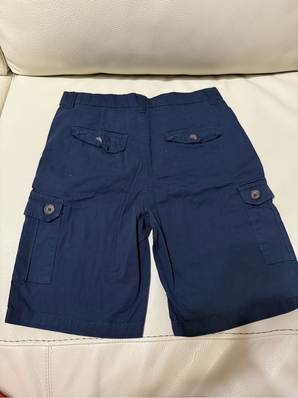 Boy’s Navy Cargo Shorts Size 14 - Picture 3 of 5